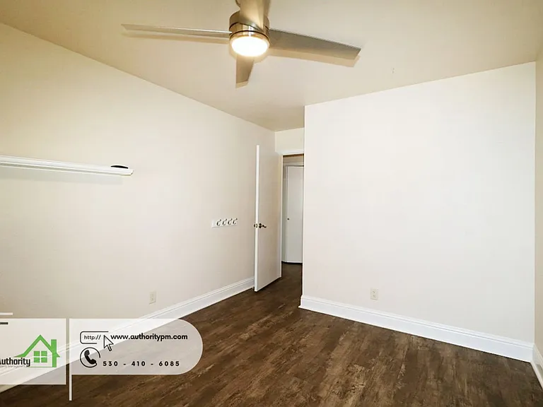 3747 Sunday Ct — Photo 18