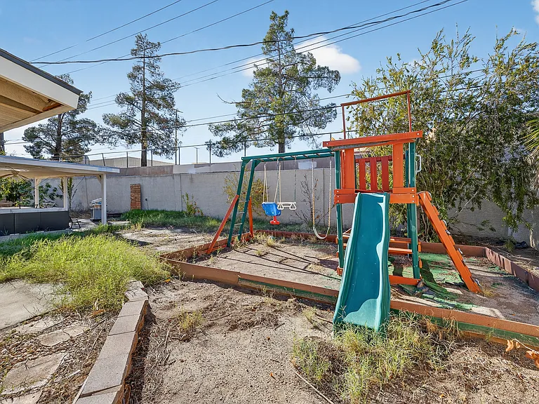 3641 Algonquin Dr — Photo 12