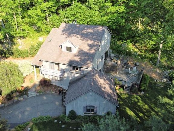 3rd image of 18 Cheshire Ln