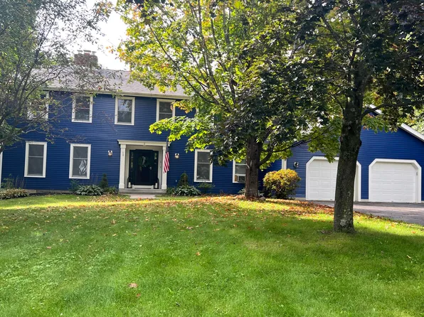 7 Hillside Dr, Peru, NY 12972