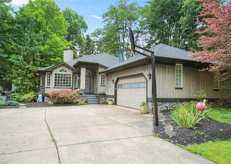 17 Audubon Ln, Poland, OH 44514 Zillow