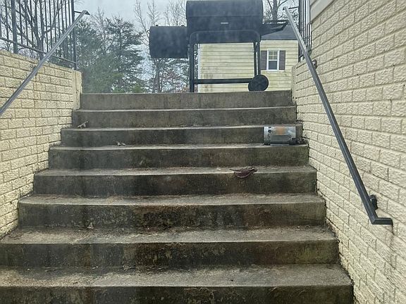 Steps to backyard