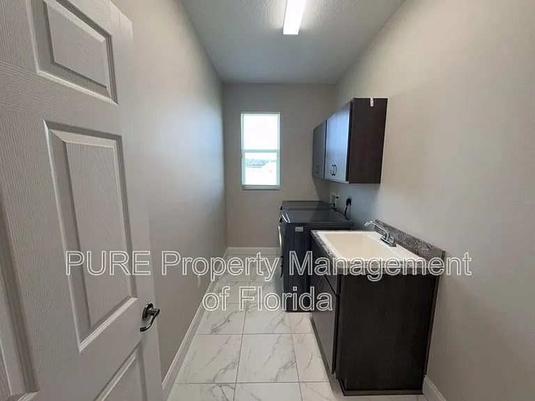 1817 NW 83rd Loop — Photo 58