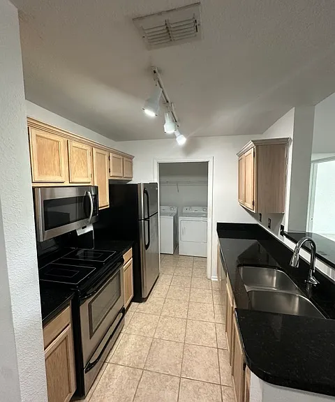 7701 Timberlin Park Blvd #1333 — Photo 6