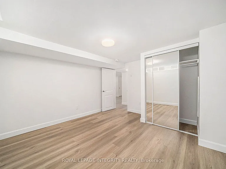 58 Wigan Dr #B — Photo 10