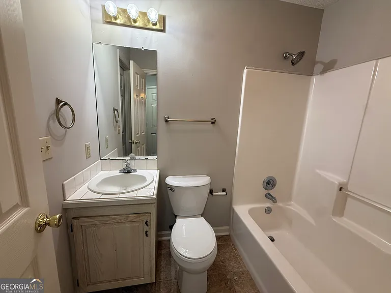 125 Shadow Pond — Photo 17
