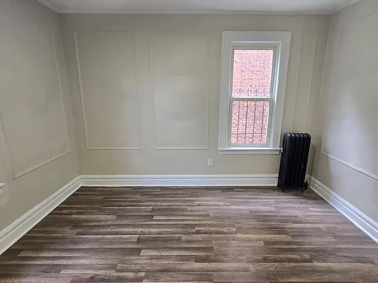 83 Montgomery Ave #2A — Photo 6