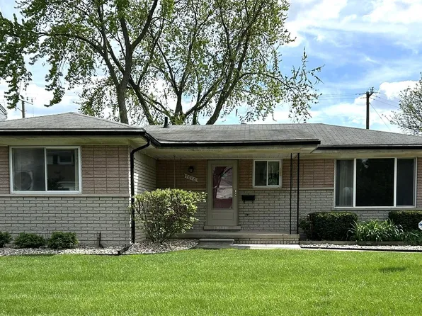 7018 Jenerous St, Center Line, MI 48015