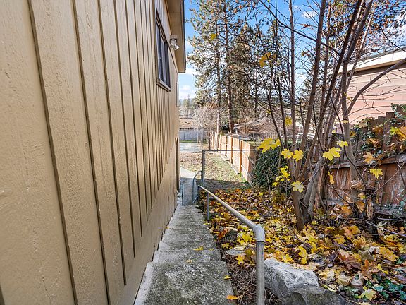3rd image of 5727 N Sutherlin St Unit B