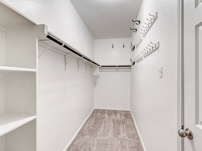 11617 Amber Stream Ln — Photo 25