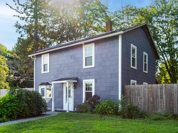 63 Central St, West Brookfield, MA 01585