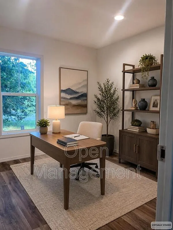 1 bed, 1.0 bath, 588 sqft, $979 — Photo 3