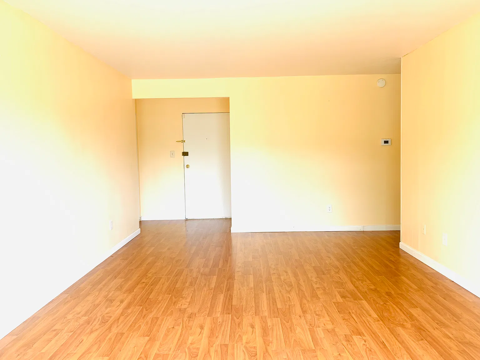 1 bed, 780 sqft, $1,750 — Photo 4