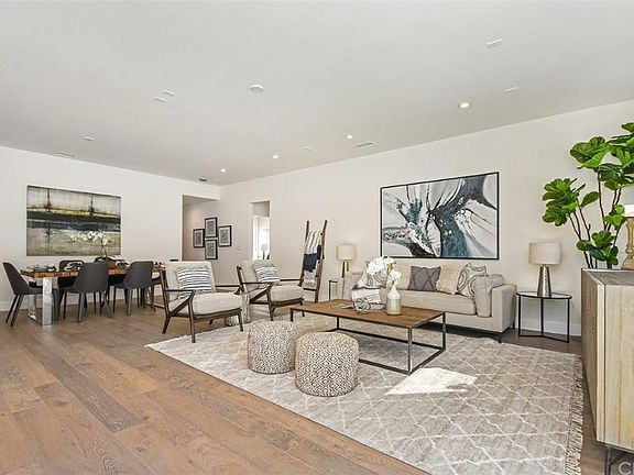 3rd image of 4514 Greenmeadows Ave