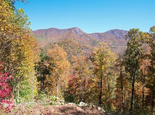 400 Bear Back Ridge Rd, Franklin, NC 28734