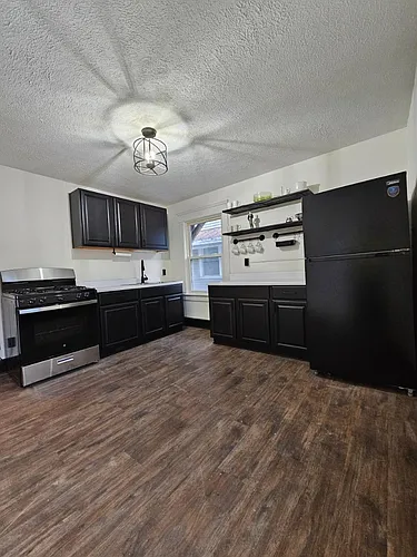 115 Dawes Ave #2 Photo 1