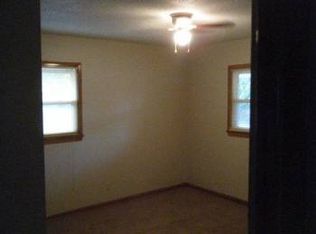 4679 Polk St APT 3, Omaha, NE 68117
