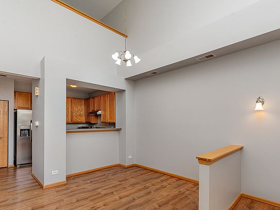 4th image of 2255 Georgetown Cir