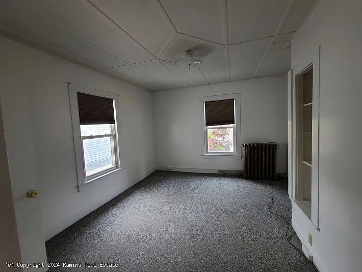49 S Prospect St — Photo 9