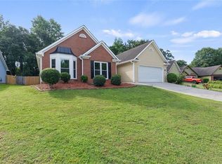 4680 Sterling Oaks Ct, Lilburn, GA 30047