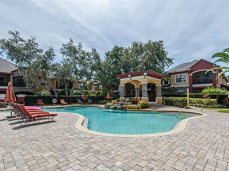 2262 Chianti Pl #5-0526 — Photo 32