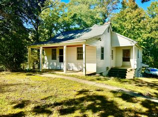5579 Southern Maryland Blvd, Lothian, MD 20711
