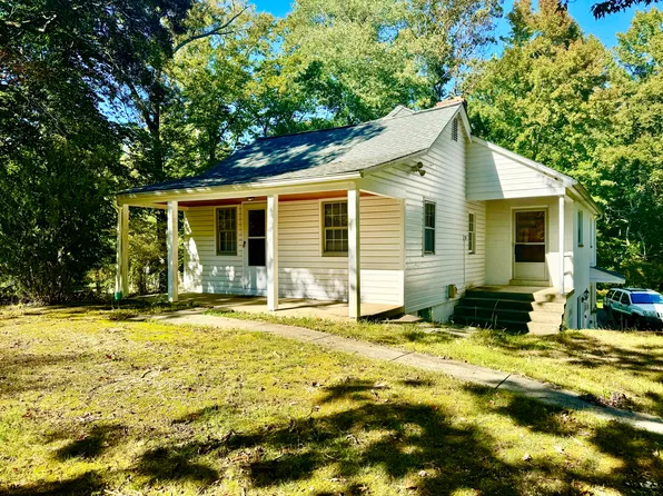 5579 Southern Maryland Blvd, Lothian, MD 20711
