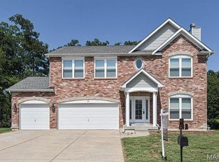 907 Palomino Path, High Ridge, MO 63049