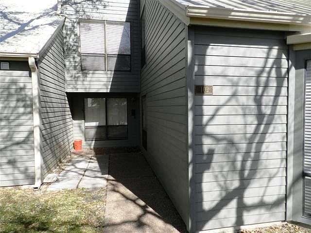 Entrance/Door