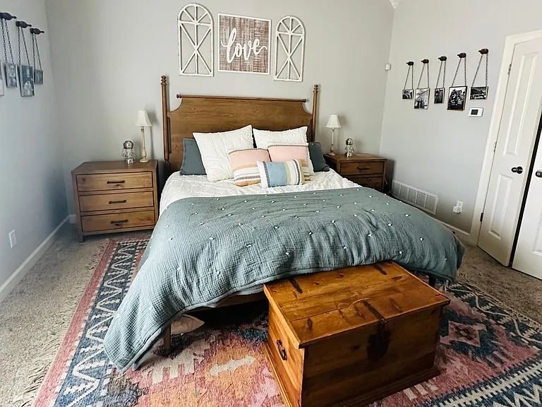 10501 Spruce Ridge Ln — Photo 8