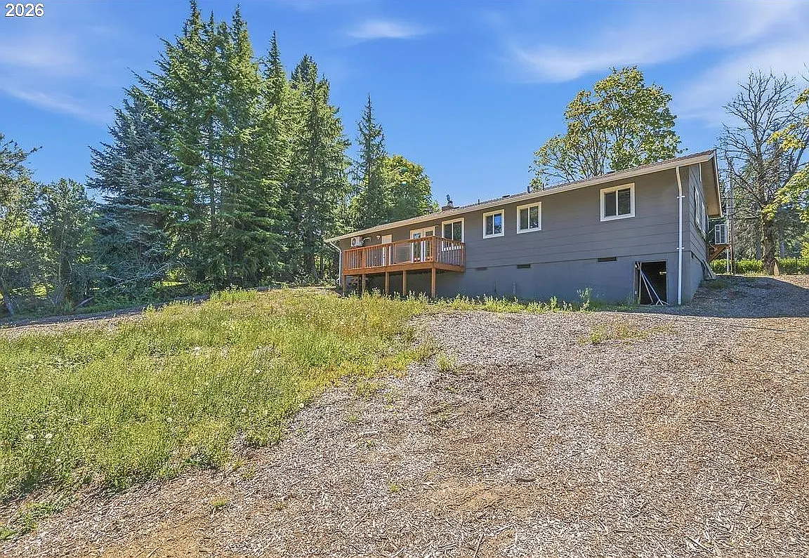 3 bed, 1032 sqft, $800 — Photo 1