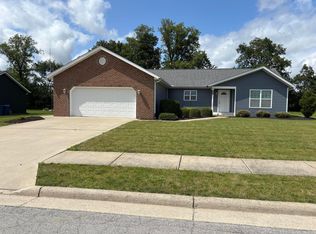 106 Village Pkwy, Jackson Center, OH 45334