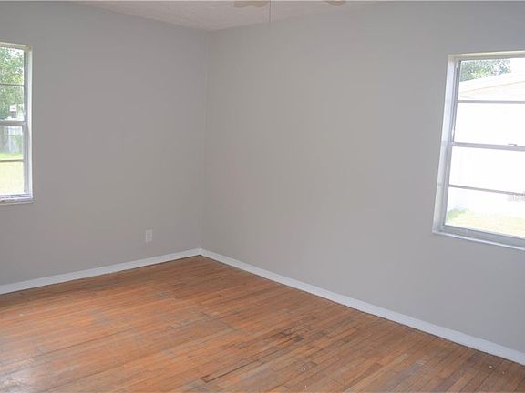 5th image of 4502 W Ballast Point Blvd