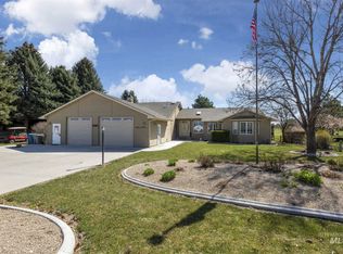 15071 Griffin Ln, Caldwell, ID 83607