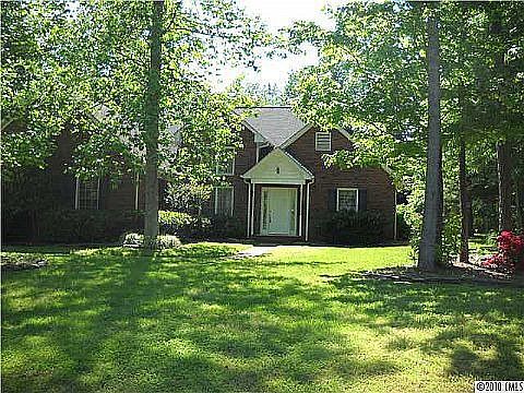 1st image of 2111 Beauty St
