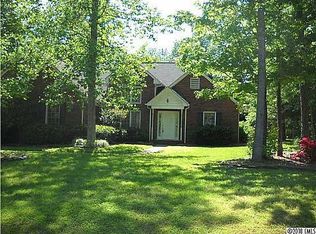 2111 Beauty St, Statesville, NC 28625