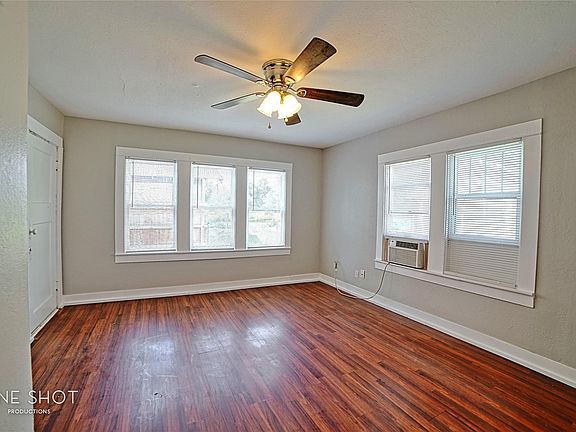 4th image of 410 Miller St
