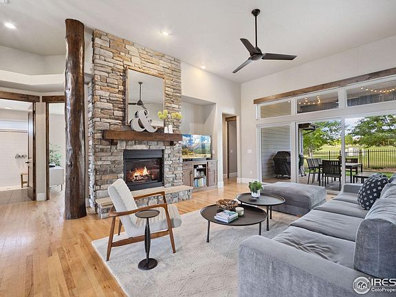 3rd image of 6747 Murano Ct