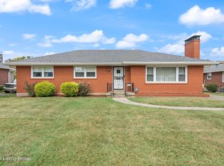 3715 Winchester Rd, Saint Matthews, KY 40207