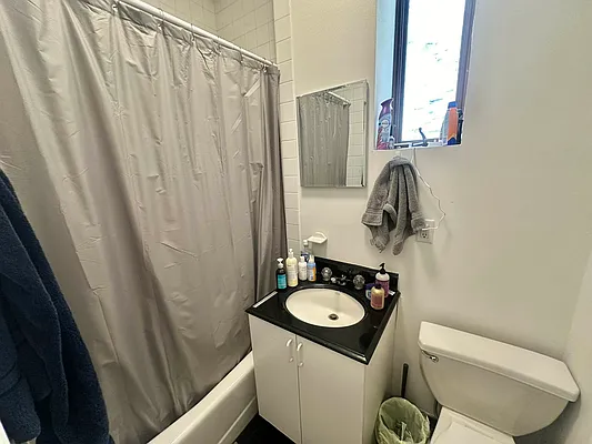 Rented by J PRESTON AND ASSOCIATES INC | media 8
