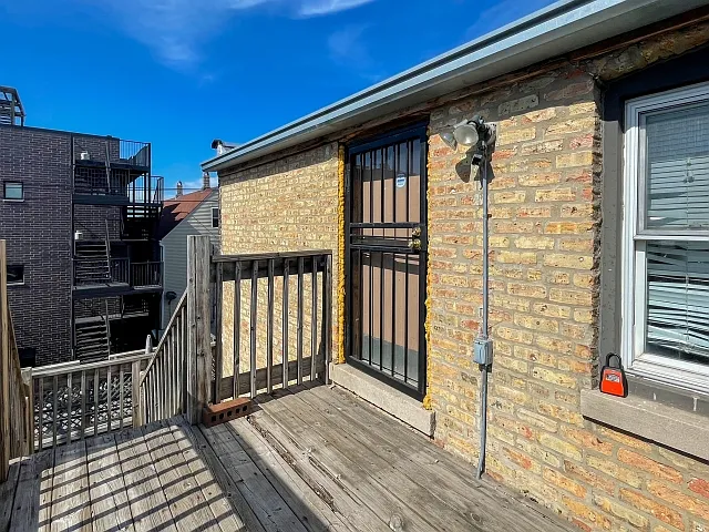 2744 N Bosworth Ave #3 — Photo 10