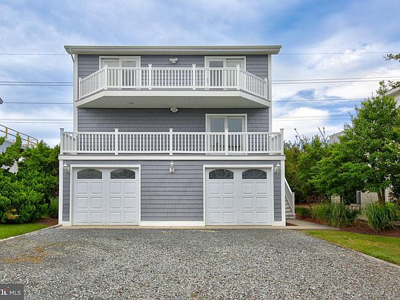 2nd image of 36865 Bayside Dr