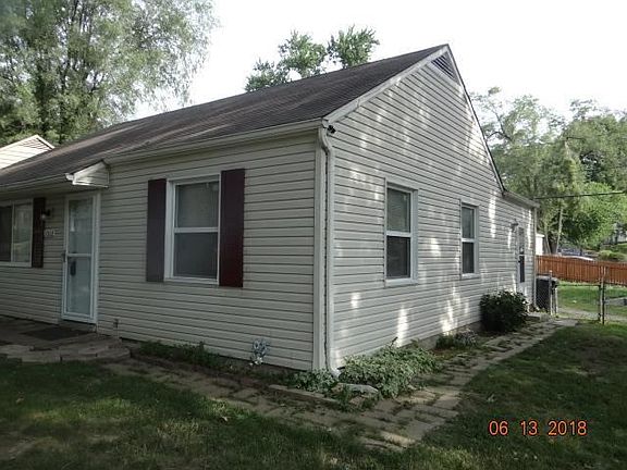2nd image of 5002 Forest Ave
