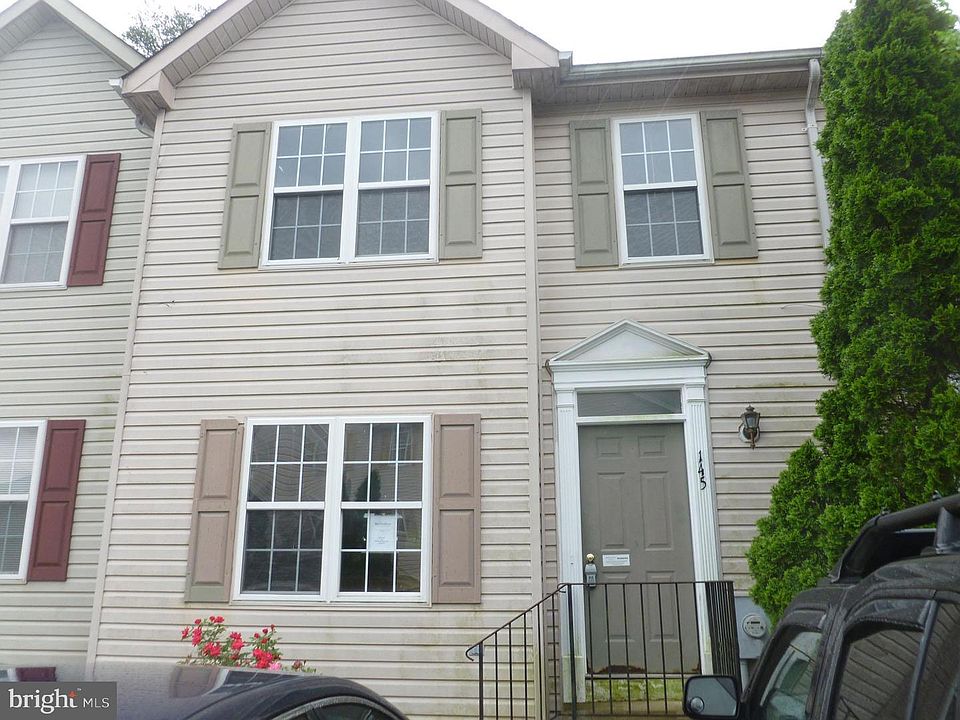 1st image of 145 Brightwater Dr