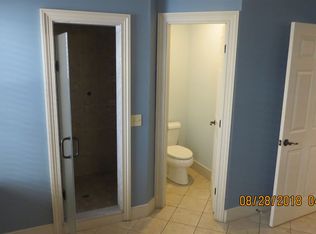 1205 Chestnut St, Newton, MA 02464