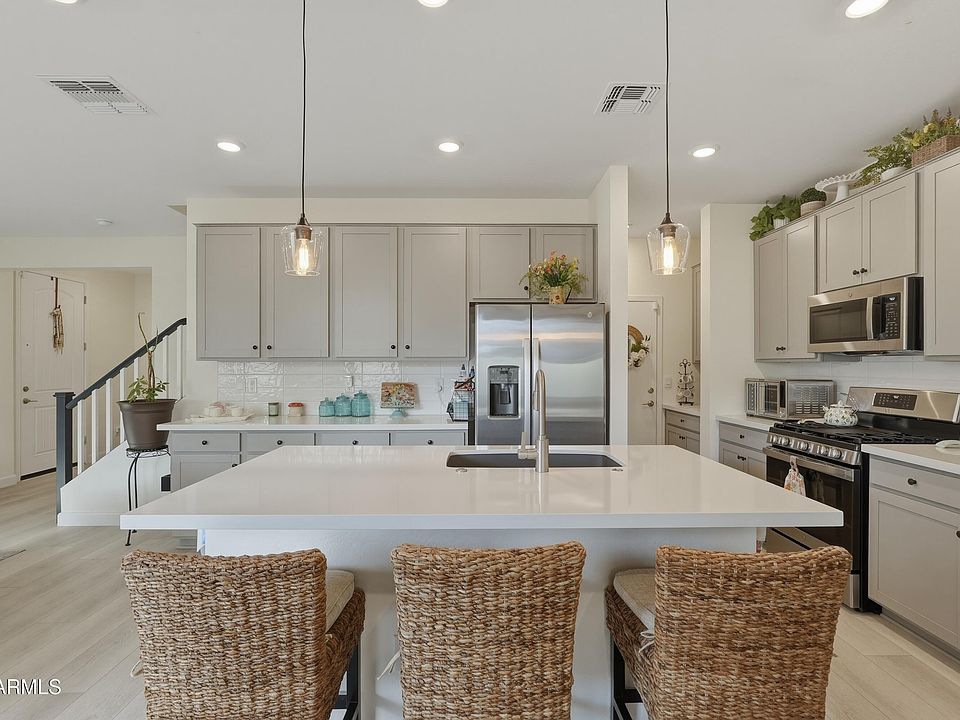 1st image of 9851 E TAMERY Avenue