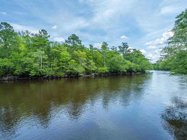 100 Hannibal Trl, Ridgeville, SC 29472