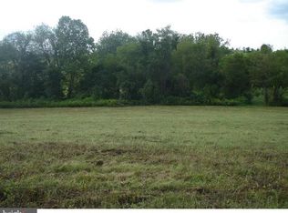 Wakefield Valley Rd, New Windsor, MD 21776