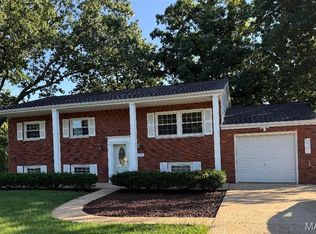 5210 Jimmy Dr, Arnold, MO 63010