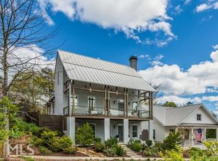10587 Serenbe Ln, Chattahoochee Hills, GA 30268